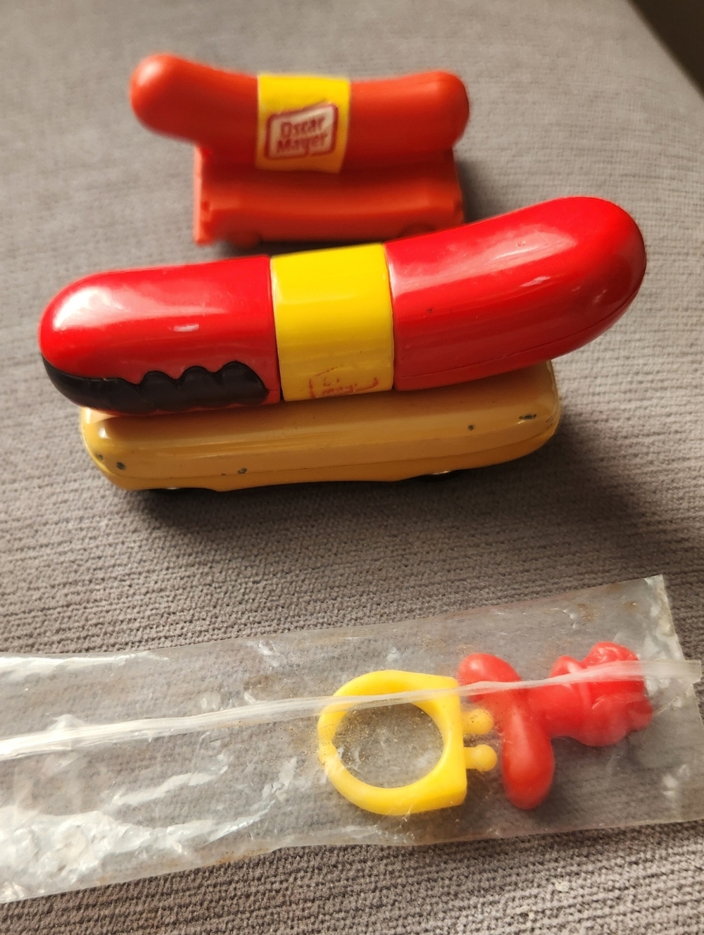 Lot Of 3 Vintage Oscar Mayer Wienermobile Toys-Hot Wheels, Wiener Whistle, Ring